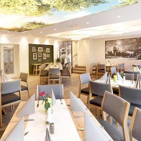 호텔 & Restaurant Waldblick 풀스니츠