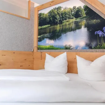 & Restaurant Waldblick 3* Pulsnitz