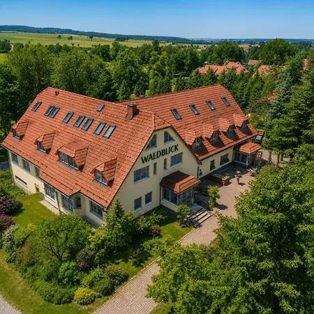 & Restaurant Waldblick Hotel
