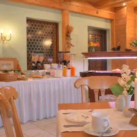 & Restaurant Waldblick 3* Пульсниц