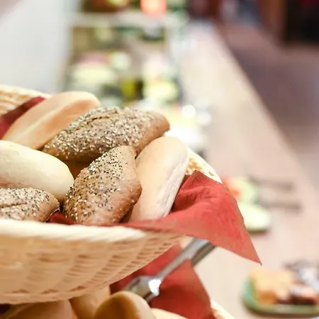 & Restaurant Waldblick 풀스니츠