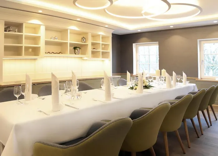 ホテル & Restaurant Waldblick プルスニッツ