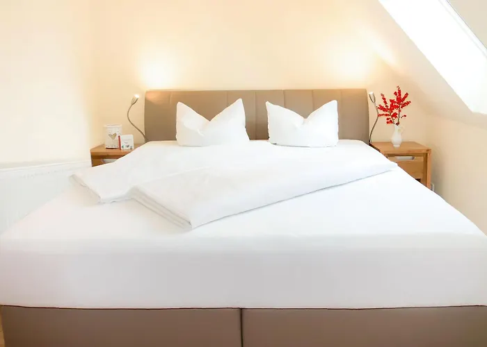 Hotell & Restaurant Waldblick 3*